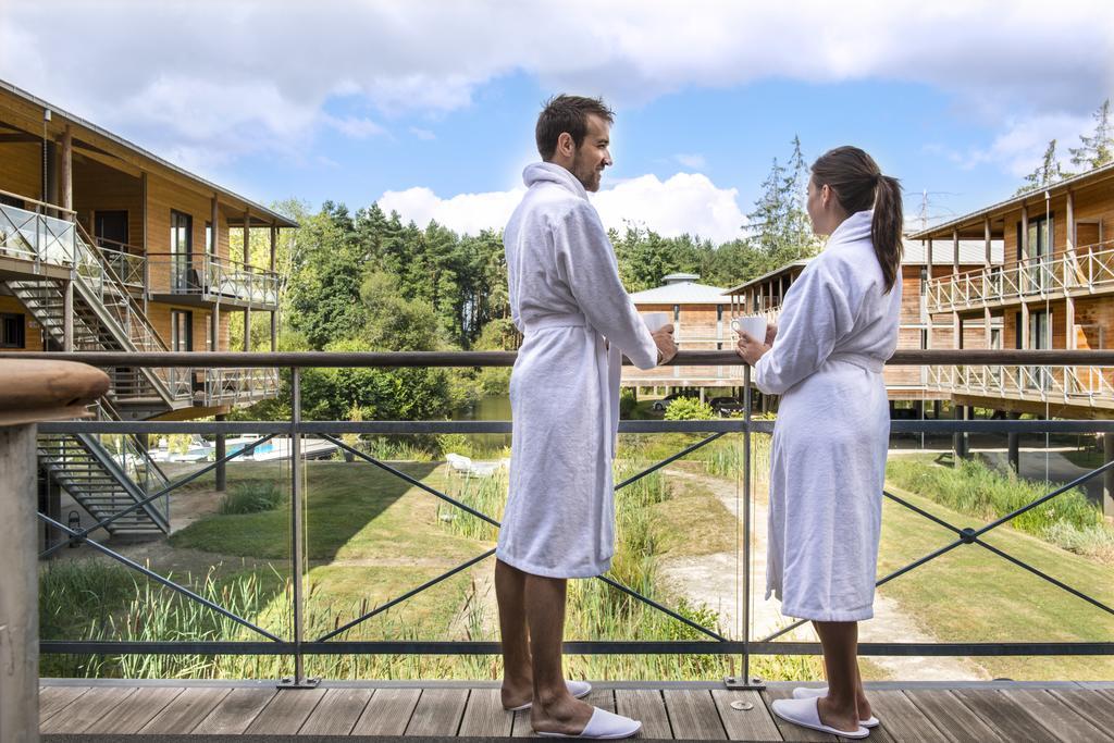 Domaine De Cice-Blossac, Resort Spa & Golf Bruz Exterior photo